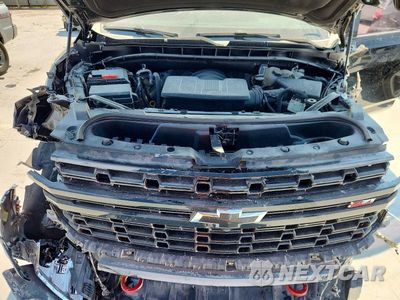 Zdjęcie 12 z 14 samochodu: 2024 CHEVROLET TAHOE K1500 Z71 VIN:1GNSKPKD0RR320172 - miniatura
