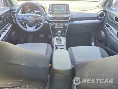 Zdjęcie 8 z 12 samochodu: 2018 HYUNDAI KONA SE VIN:KM8K12AA1JU089236 - miniatura