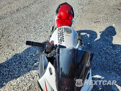 Piąte zdjęcie samochodu w środku: 2010 YAMAHA FZ6 R VIN:JYARJ18E9AA005747 - miniatura