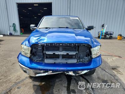 Piąte zdjęcie samochodu w środku: 2019 RAM 1500 CLASSIC SLT VIN:1C6RR6TTXKS683345 - miniatura