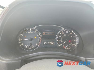 Zdjęcie 9 z 12 samochodu: 2013 NISSAN PATHFINDER S VIN:5N1AR2MN2DC614690 - miniatura