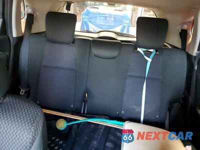 Zdjęcie 10 z 13 samochodu: 2018 HONDA FIT LX VIN:3HGGK5H49JM735413 - miniatura