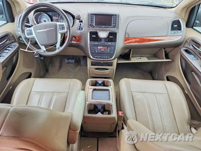 Zdjęcie 8 z 13 samochodu: 2013 CHRYSLER TOWN & COUNTRY TOURING L VIN:2C4RC1CG1DR677261 - miniatura