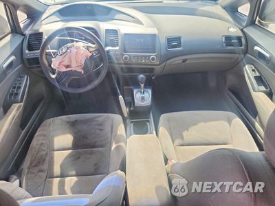 Zdjęcie 8 z 13 samochodu: 2008 HONDA CIVIC LX VIN:2HGFA16578H316407 - miniatura