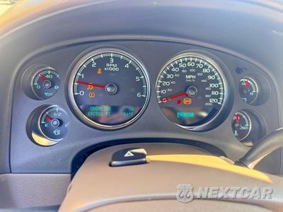 Zdjęcie 8 z 10 samochodu: 2012 CHEVROLET SUBURBAN K1500 LT VIN:1GNSKJE70CR204318 - miniatura