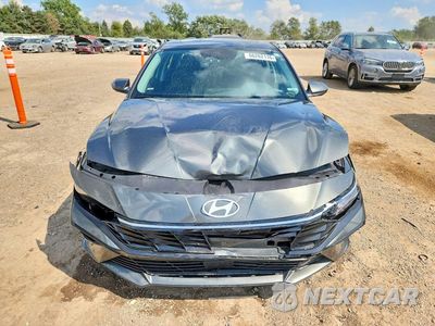 Piąte zdjęcie samochodu w środku: 2024 HYUNDAI ELANTRA SEL VIN:KMHLS4DG1RU784647 - miniatura