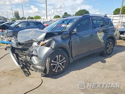 2016 TOYOTA RAV4 LE JTMZFREV9GJ083575 - główne zdjęcie licytacji z USA - miniatura