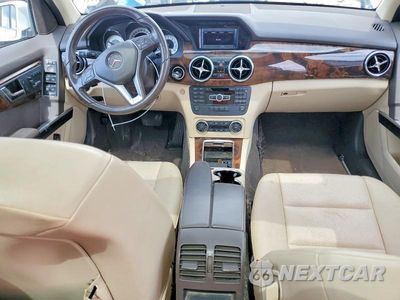 Zdjęcie 8 z 13 samochodu: 2013 MERCEDES-BENZ GLK 350 VIN:WDCGG5HB1DG135993 - miniatura