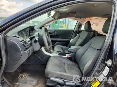 Zdjęcie 7 z 12 samochodu: 2017 HONDA ACCORD LX VIN:1HGCR2F36HA234022 - miniatura