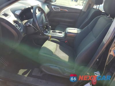 Zdjęcie 7 z 13 samochodu: 2020 NISSAN PATHFINDER S VIN:5N1DR2AN9LC581820 - miniatura