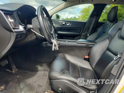 Zdjęcie 7 z 12 samochodu: 2020 VOLVO V60 CROSS COUNTRY T5 MOMENTUM VIN:YV4102WK9L1047273 - miniatura