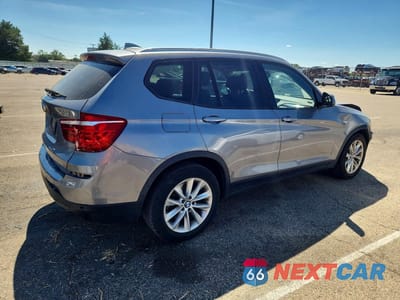 Trzecie zdjęcie samochodu z tyłu: 2016 BMW X3 XDRIVE28I VIN:5UXWX9C50G0D62911 - miniatura
