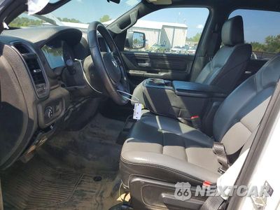 Zdjęcie 7 z 12 samochodu: 2023 RAM 1500 VIN:1C6RRFGG4PN615318 - miniatura
