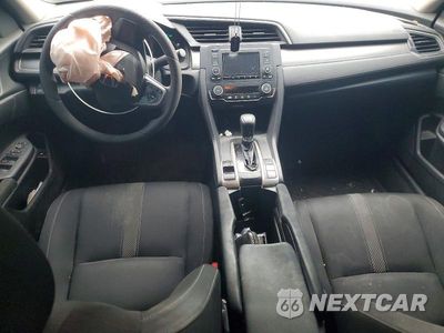 Zdjęcie 8 z 12 samochodu: 2018 HONDA CIVIC LX VIN:19XFC2F57JE041783 - miniatura