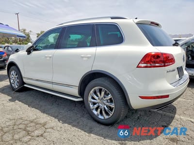 Drugie zdjęcie samochodu z przodu: 2011 VOLKSWAGEN TOUAREG V6 VIN:WVGFF9BP7BD000964 - miniatura