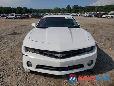 Piąte zdjęcie samochodu w środku: 2013 CHEVROLET CAMARO LT VIN:2G1FC1E32D9184453 - miniatura