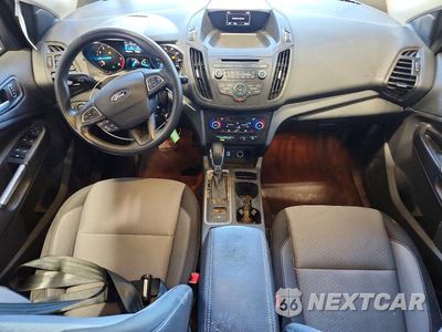 Zdjęcie 8 z 13 samochodu: 2018 FORD ESCAPE SE VIN:1FMCU0GDXJUB07413 - miniatura