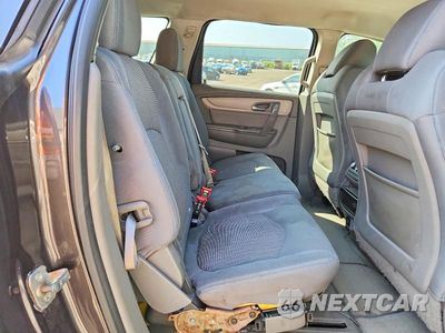 Zdjęcie 11 z 14 samochodu: 2017 CHEVROLET TRAVERSE LS VIN:1GNKRFKD5HJ224766 - miniatura