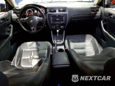 Zdjęcie 8 z 12 samochodu: 2011 VOLKSWAGEN JETTA SE VIN:3VWDZ7AJ2BM345163 - miniatura