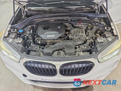Zdjęcie 12 z 13 samochodu: 2016 BMW X1 XDRIVE28I VIN:WBXHT3C31G5E51331 - miniatura