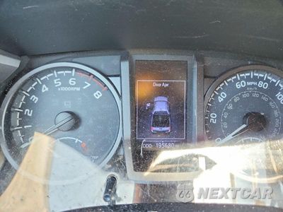 Zdjęcie 9 z 12 samochodu: 2017 TOYOTA TACOMA TRD SPORT VIN:3TMCZ5ANXHM114039 - miniatura