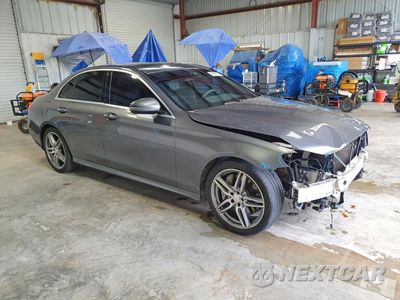 Czwarte zdjęcie samochodu z boku: 2017 MERCEDES-BENZ E 300 VIN:WDDZF4JB2HA190358 - miniatura