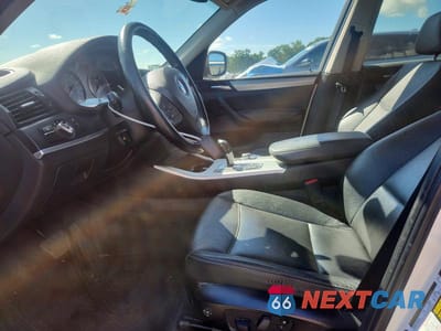 Zdjęcie 7 z 13 samochodu: 2011 BMW X3 XDRIVE28I VIN:5UXWX5C54BL702932 - miniatura