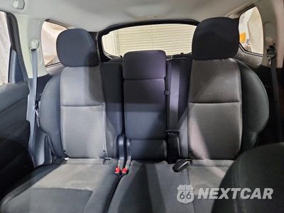 Zdjęcie 10 z 13 samochodu: 2018 NISSAN PATHFINDER SV VIN:5N1DR2MM5JC627384 - miniatura