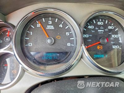 Zdjęcie 9 z 12 samochodu: 2008 CHEVROLET SILVERADO C2500 HEAVY DUTY VIN:1GCHC29K28E189730 - miniatura