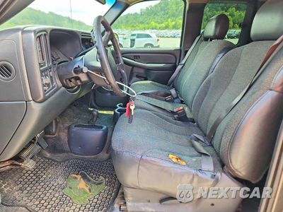Zdjęcie 7 z 12 samochodu: 2001 CHEVROLET SILVERADO K1500 VIN:2GCEK19VX11371919 - miniatura