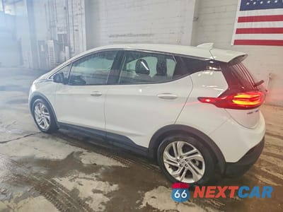Drugie zdjęcie samochodu z przodu: 2023 CHEVROLET BOLT EV 1LT VIN:1G1FW6S04P4187215 - miniatura