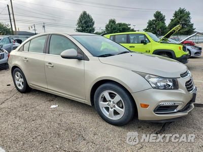 Czwarte zdjęcie samochodu z boku: 2016 CHEVROLET CRUZE LIMITED LT VIN:1G1PE5SBXG7217125 - miniatura