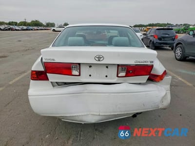 Zdjęcie 6 z 12 samochodu: 2001 TOYOTA CAMRY CE VIN:4T1BG22K51U764706 - miniatura