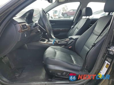 Zdjęcie 7 z 12 samochodu: 2010 BMW 328 XI VIN:WBAPK7C57AA461052 - miniatura