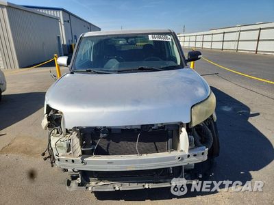 Piąte zdjęcie samochodu w środku: 2012 SCION XB BASE VIN:JTLZE4FE6CJ000509 - miniatura