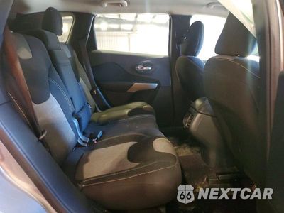 Zdjęcie 11 z 13 samochodu: 2017 JEEP CHEROKEE SPORT VIN:1C4PJLAB3HW616894 - miniatura
