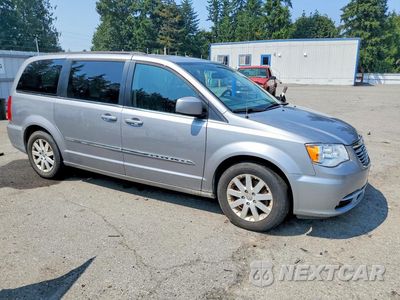 Czwarte zdjęcie samochodu z boku: 2016 CHRYSLER TOWN & COUNTRY TOURING VIN:2C4RC1BG2GR298100 - miniatura