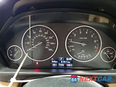 Zdjęcie 9 z 12 samochodu: 2017 BMW 320 XI VIN:WBA8E5G35HNU45556 - miniatura