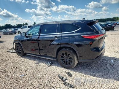 Drugie zdjęcie samochodu z przodu: 2022 TOYOTA HIGHLANDER L VIN:5TDCZRAH5NS102636 - miniatura