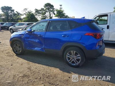 Drugie zdjęcie samochodu z przodu: 2023 KIA SELTOS LX VIN:KNDEPCAA6P7417781 - miniatura