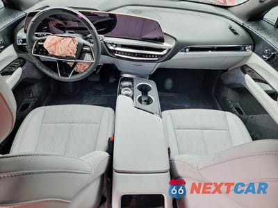 Zdjęcie 8 z 12 samochodu: 2026 CADILLAC LYRIQ SIGNATURE SPORT VIN:1GYKPYRK4TZ309519 - miniatura