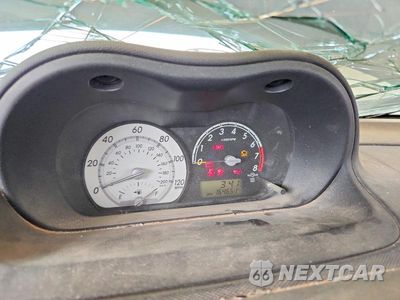 Zdjęcie 9 z 12 samochodu: 2005 SCION XA BASE VIN:JTKKT624250128548 - miniatura