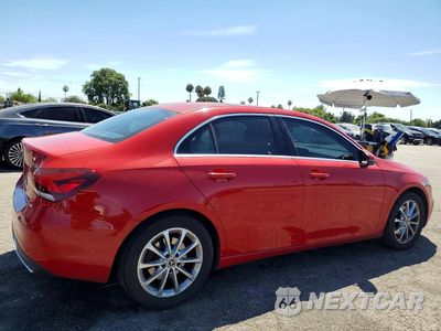 Trzecie zdjęcie samochodu z tyłu: 2019 MERCEDES-BENZ A 220 VIN:WDD3G4EB1KW027904 - miniatura