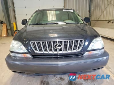 Piąte zdjęcie samochodu w środku: 2001 LEXUS RX 300 VIN:JTJHF10U110211135 - miniatura