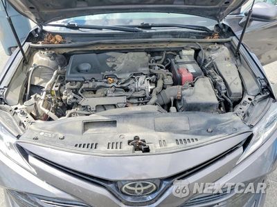 Zdjęcie 11 z 12 samochodu: 2018 TOYOTA CAMRY LE VIN:4T1B11HK3JU019617 - miniatura