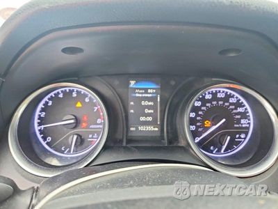 Zdjęcie 9 z 12 samochodu: 2018 TOYOTA CAMRY L VIN:4T1B11HK9JU070751 - miniatura