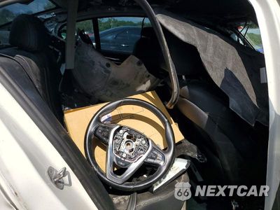 Zdjęcie 10 z 12 samochodu: 2019 BMW 530 XI VIN:WBAJA7C55KWW32992 - miniatura