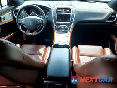 Zdjęcie 8 z 13 samochodu: 2016 LINCOLN MKX RESERVE VIN:2LMPJ6LP6GBL22142 - miniatura