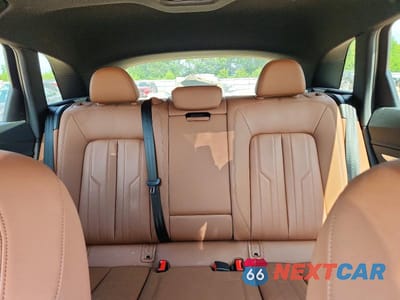 Zdjęcie 10 z 14 samochodu: 2022 AUDI E-TRON PREMIUM VIN:WA1AAAGE5NB045966 - miniatura