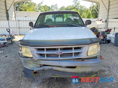 Piąte zdjęcie samochodu w środku: 1998 FORD F250 VIN:1FTRF2763WNA51712 - miniatura